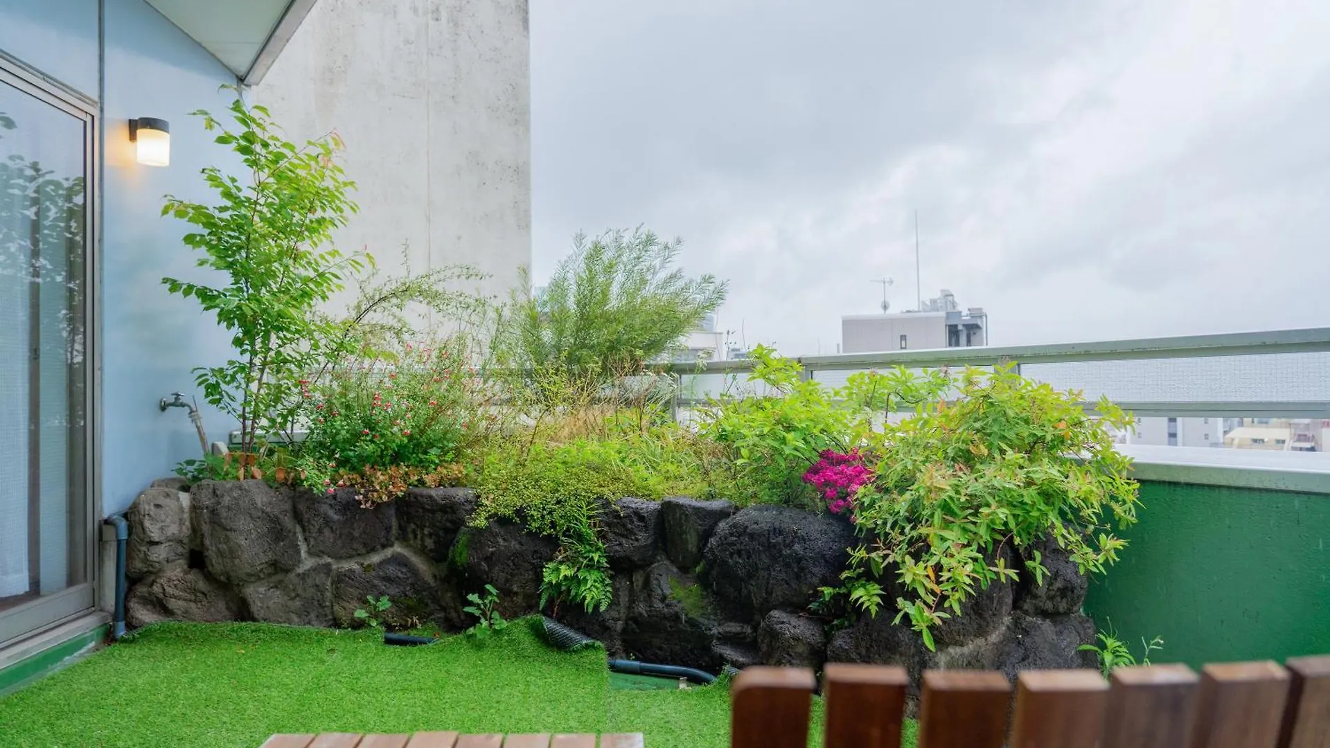 Apartment Skyview Serenity Duplex Shinjuku Tokyo
